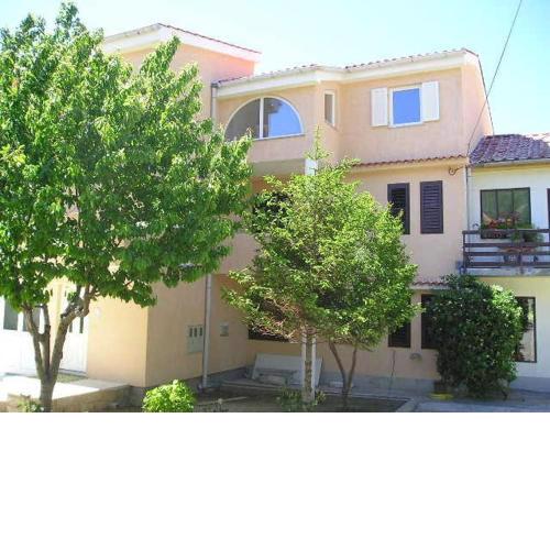Apartments DENIS