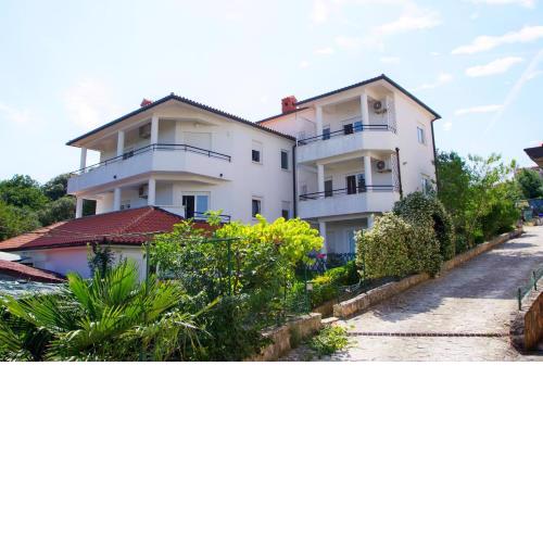 Apartments Diana Banjole