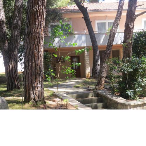 Apartments Diana & Josip