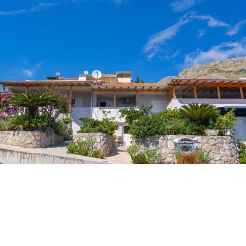 Apartments Djurkovic