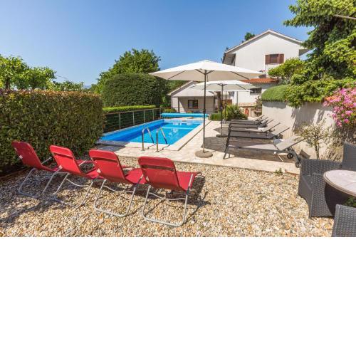 Apartments Dorijan with Pool