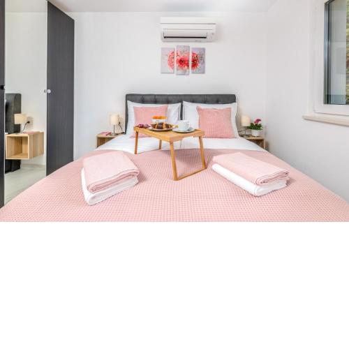 Apartments Elle Luxury Vantačići