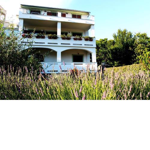 Apartments Frgacic I
