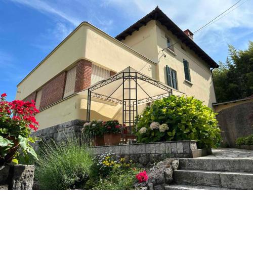 Apartments Galatea with garage parking