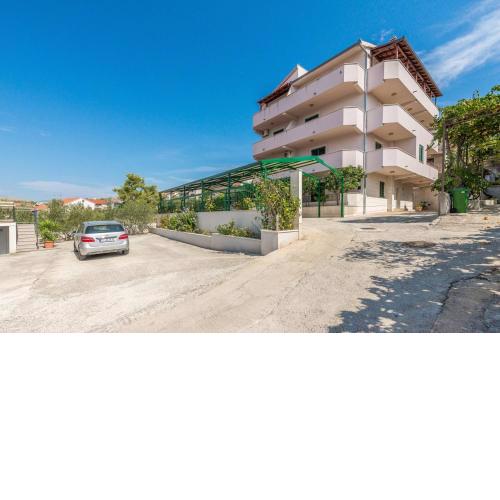 Apartments Ivana-Mira