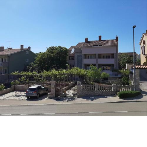 Apartments Izabela Mužić-Fornarić Cres