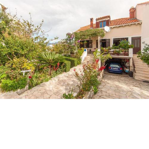 Apartments Jele