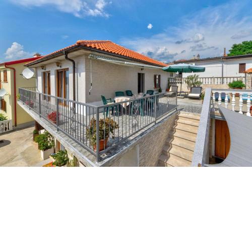 Apartments Josip
