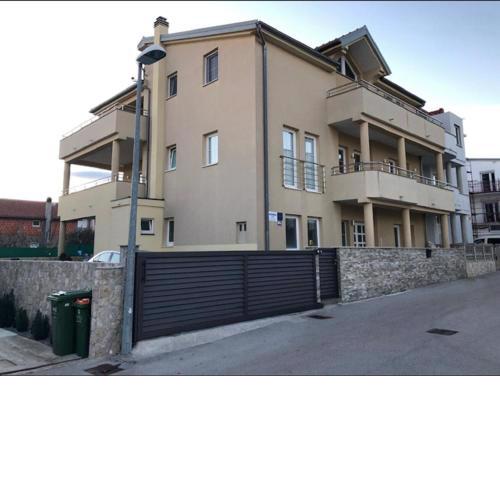 Apartments Josko
