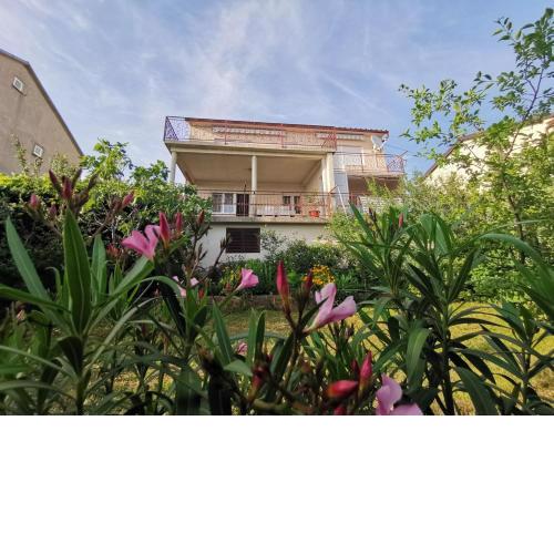 Apartments Kabalin