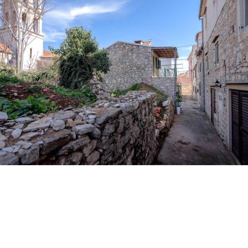 Apartments Lotti