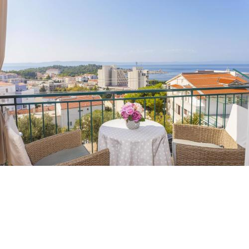 Apartments Maras