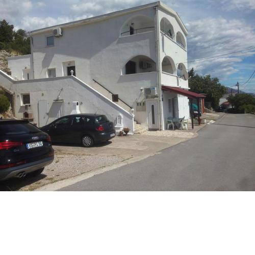 Apartments Marecic