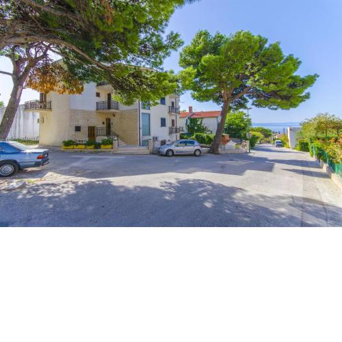 Apartments Marinko