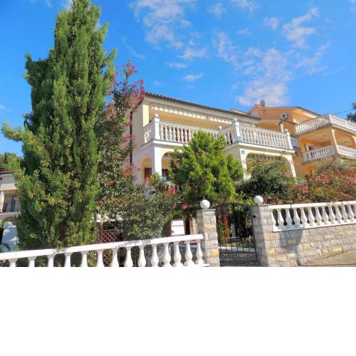 Apartments Martin