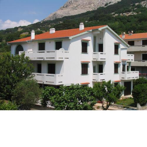 Apartments Mohar III