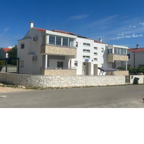 Apartments Nicole Wera