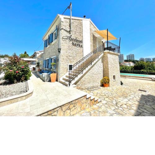 Apartments Nona