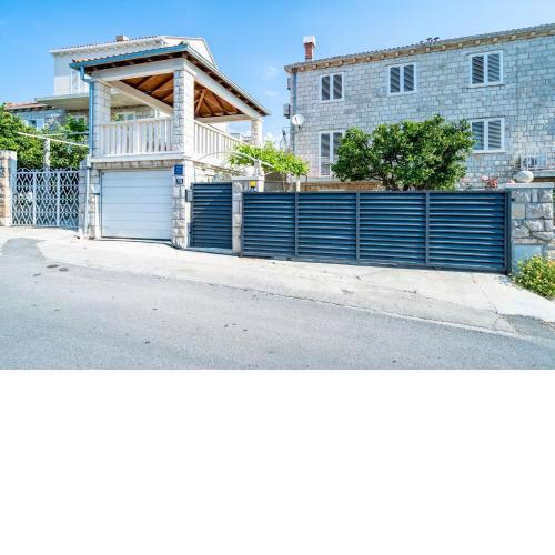 Apartments Pero