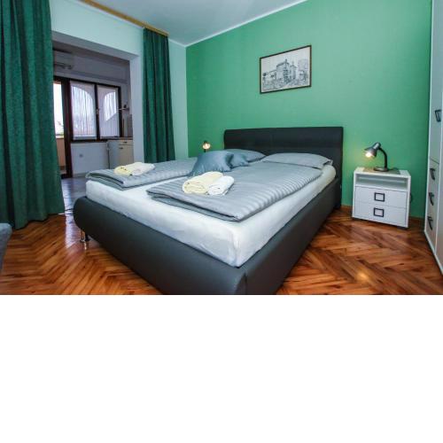 Apartments Ritoša