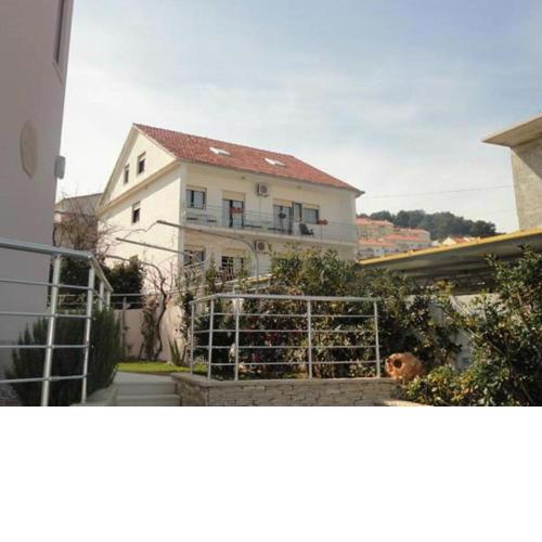 Apartments Šimun - 15m from beach