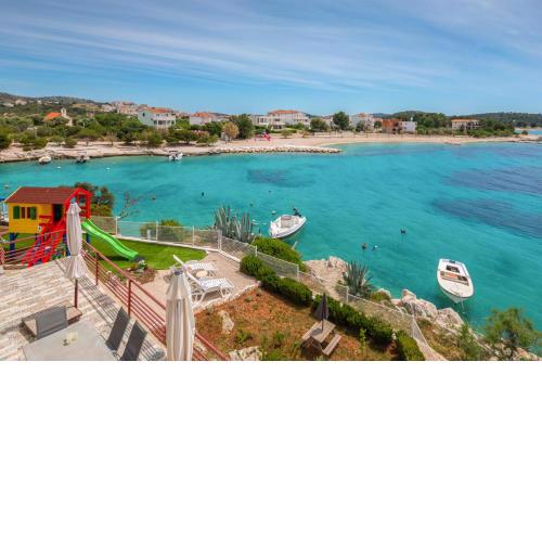 Apartments Villa Zrinka - Last season ever!