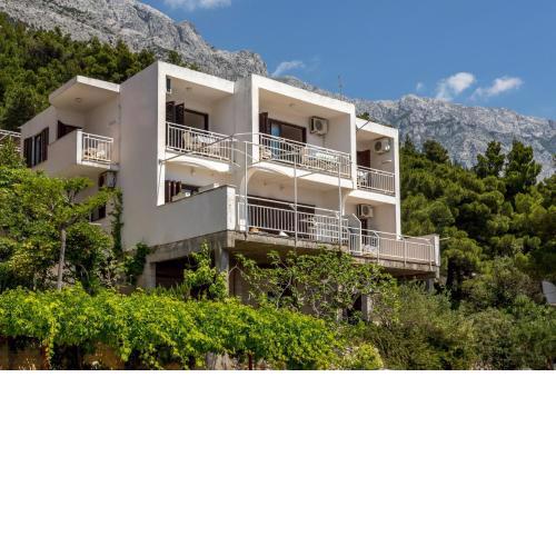Apartments with a parking space Baska Voda, Makarska - 301