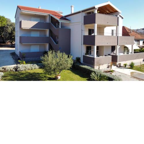 Apartments with a parking space Bibinje, Zadar - 19610
