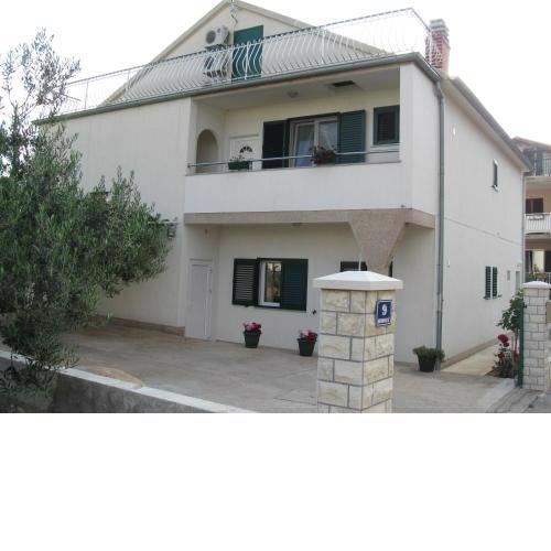 Apartments with a parking space Brodarica, Sibenik - 11262