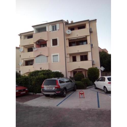 Apartments with a parking space Crikvenica - 17675