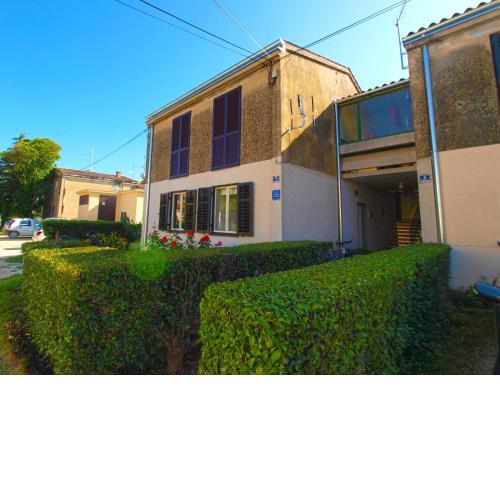 Apartments with a parking space Fazana - 20838