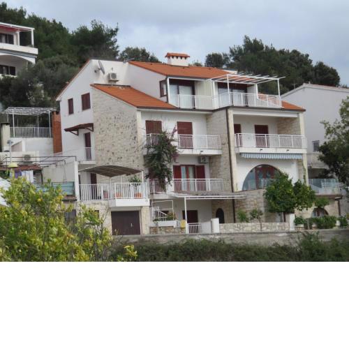 Apartments with a parking space Hvar - 11427