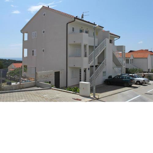 Apartments with a parking space Hvar - 8791