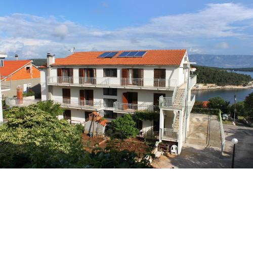 Apartments with a parking space Jelsa, Hvar - 8765