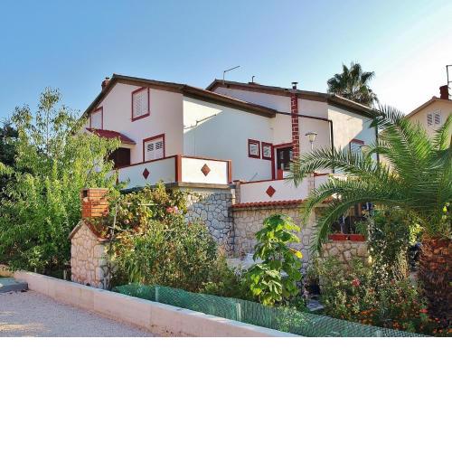 Apartments with a parking space Kampor, Rab - 5000