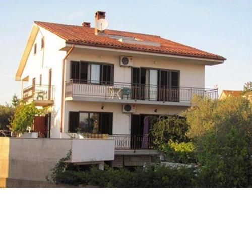 Apartments with a parking space Krk - 14484