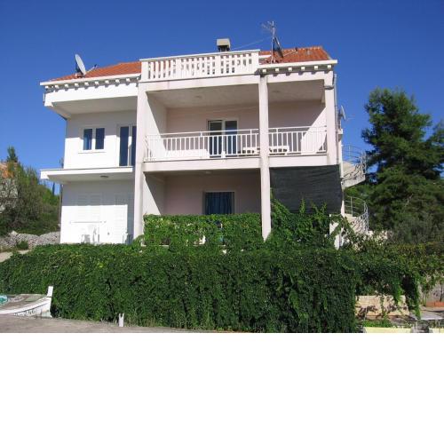 Apartments with a parking space Lumbarda, Korcula - 18037