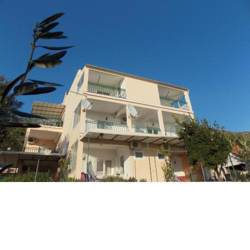 Apartments with a parking space Mokalo, Peljesac - 18395