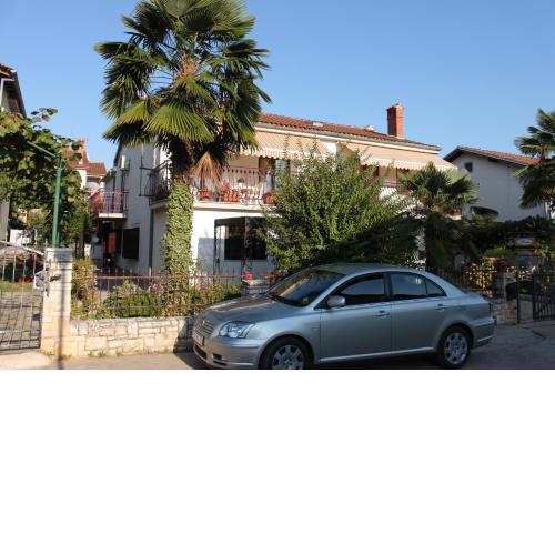 Apartments with a parking space Novigrad - 7054