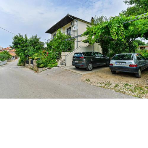 Apartments with a parking space Pakostane, Biograd - 18981