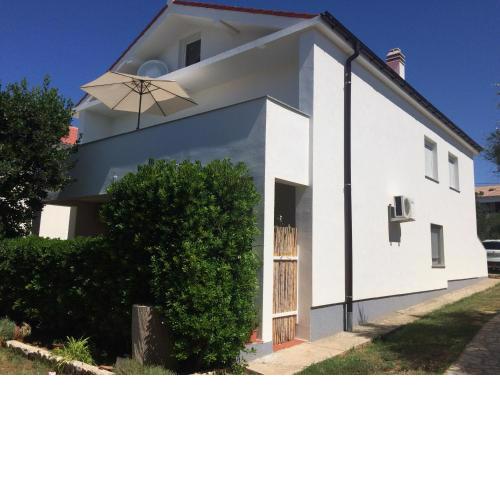 Apartments with a parking space Povljana, Pag - 226
