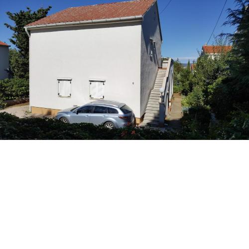 Apartments with a parking space Punat, Krk - 14111