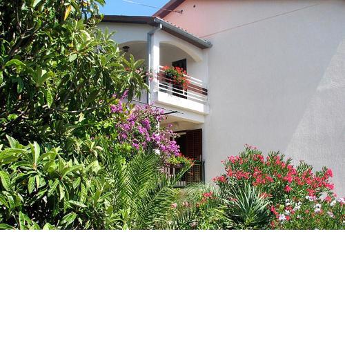Apartments with a parking space Rabac, Labin - 7622