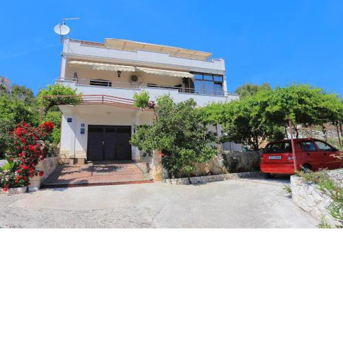 Apartments with a parking space Seget Vranjica, Trogir - 11273