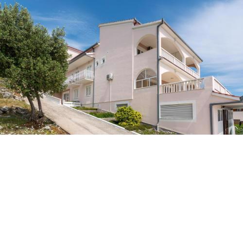 Apartments with a parking space Seget Vranjica, Trogir - 12499