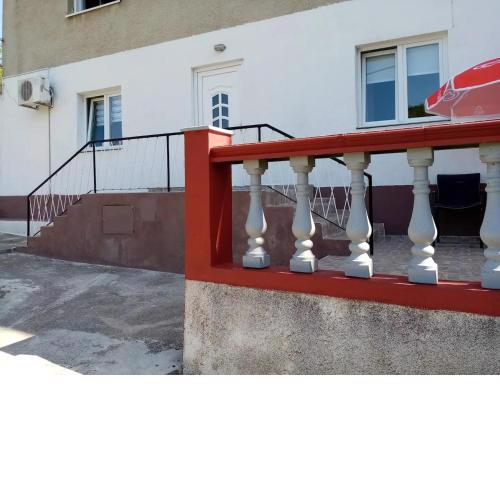 Apartments with a parking space Senj - 18884