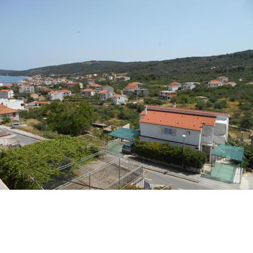 Apartments with a parking space Slatine, Ciovo - 12811
