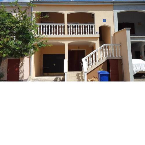 Apartments with a parking space Starigrad, Paklenica - 11683