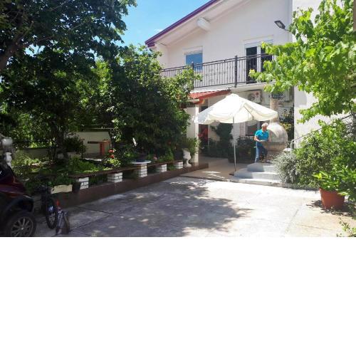 Apartments with a parking space Starigrad, Paklenica - 11848