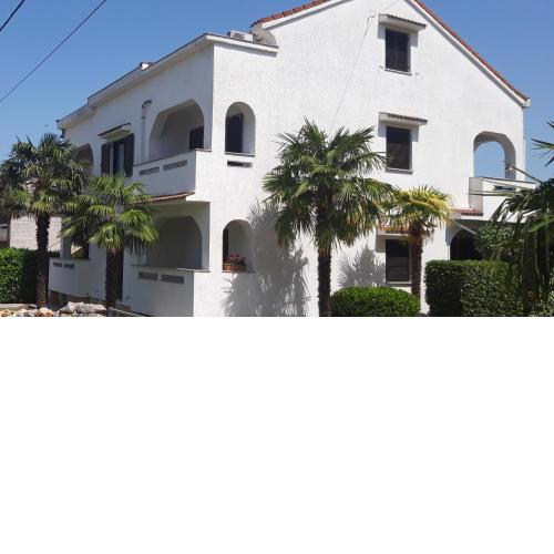Apartments with a parking space Sveti Anton, Krk - 5288